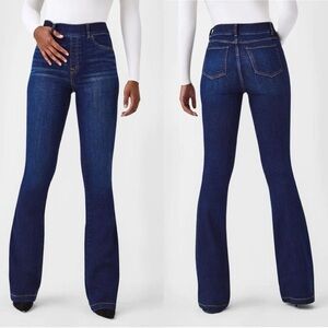 Spanx High Rise Flare Jeans in midnight Shade Dark Wash Blue Size Small